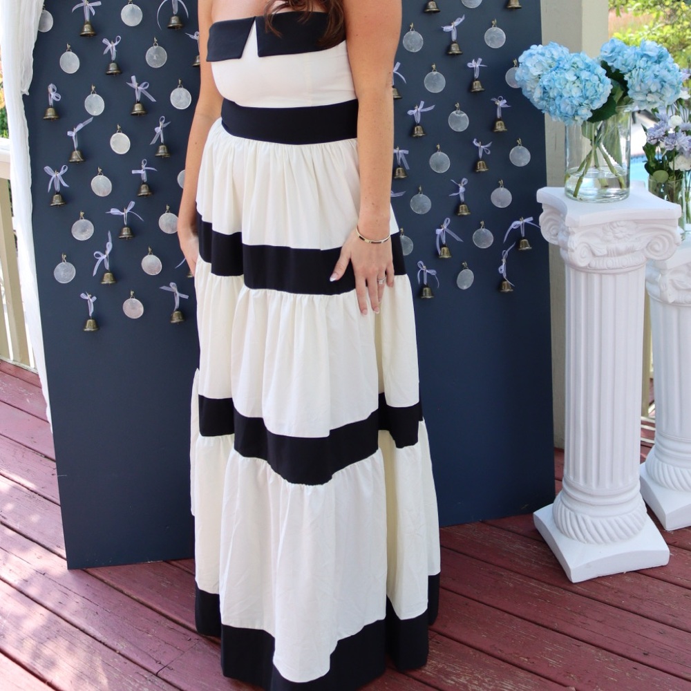 Strapless striped White Dress with Black Bows - Picture 5 of 5